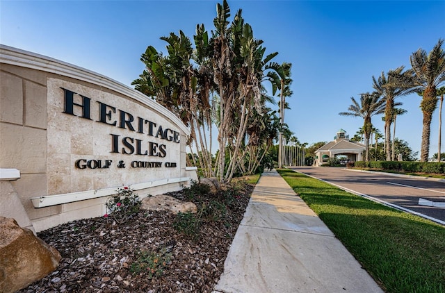 18186 Sandy Pointe Dr, Tampa, FL 33647 - view of community sign
