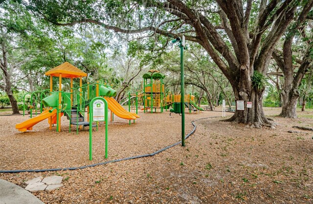 18186 Sandy Pointe Dr, Tampa, FL 33647 - view of community playground