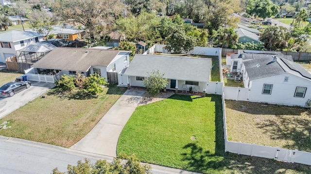 birds eye view of property featuring a residential view