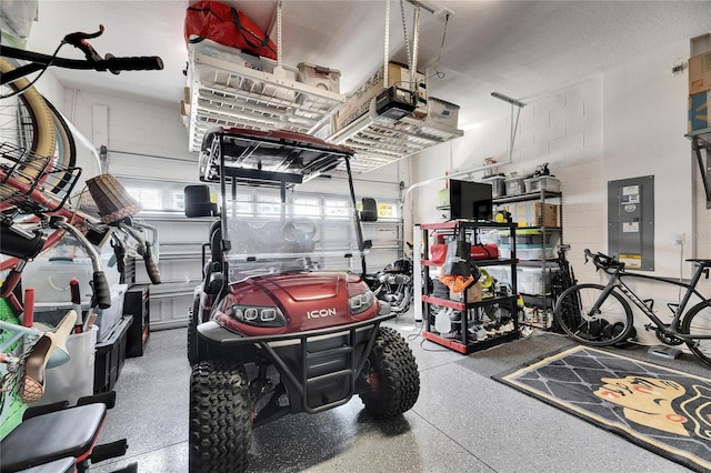 garage featuring concrete block wall