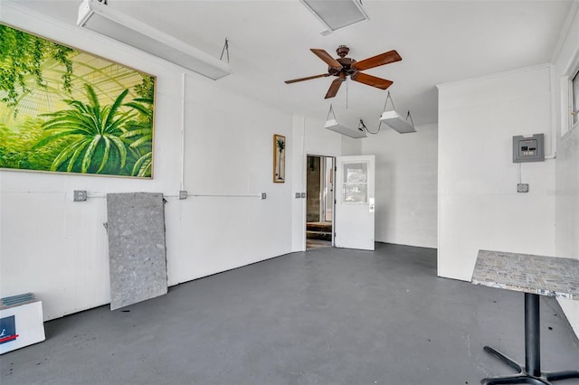 garage with ceiling fan