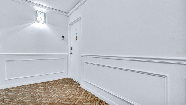 855 Bayway Blvd Unit 105, Clearwater, FL 33767 - entryway featuring a decorative wall