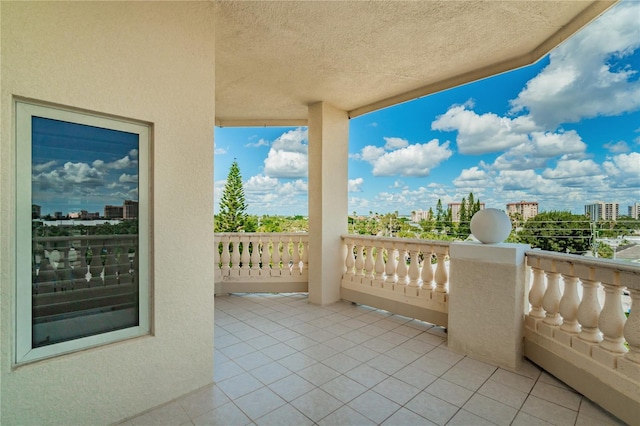 balcony featuring a city view