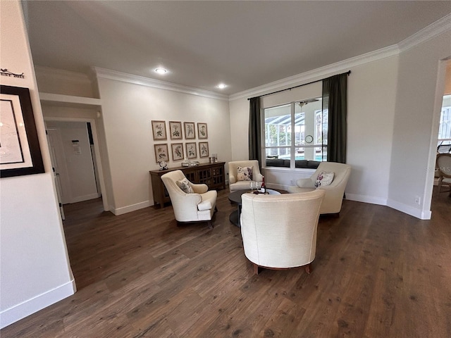 living area featuring dark wood-style floors, crown molding, and baseboards