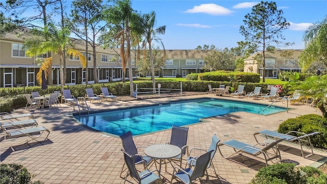 2824 Conch Hollow Dr, Brandon, FL 33511 - community pool featuring a residential view and a patio