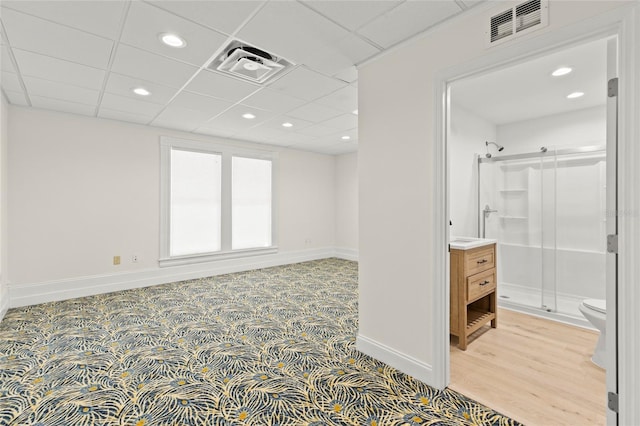 unfurnished room featuring recessed lighting, visible vents, and baseboards