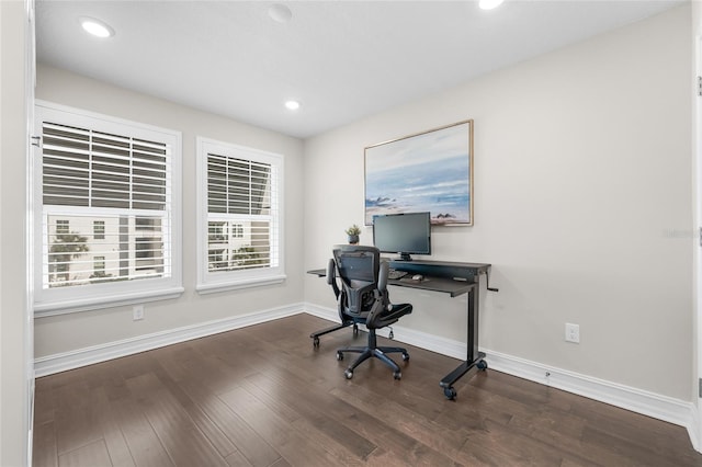 office area with baseboards, wood finished floors, and recessed lighting