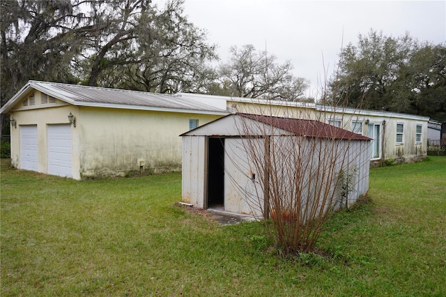 view of outdoor structure featuring an outdoor structure