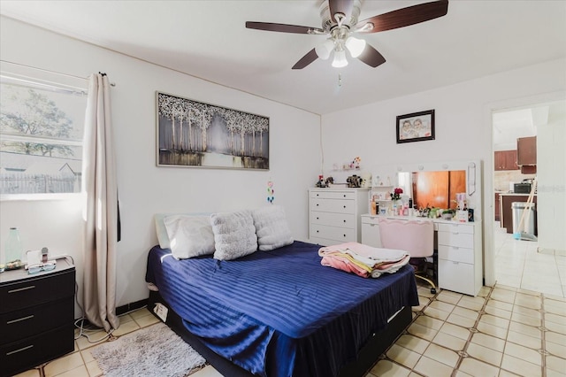 bedroom with a ceiling fan