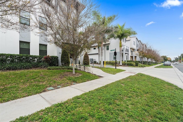 1110 25th St N, Saint Petersburg, FL 33713 - surrounding community with a residential view and a lawn