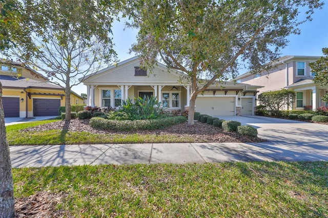 view of front of house with driveway and an attached garage