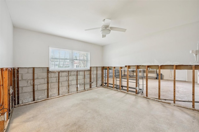 spare room with a ceiling fan