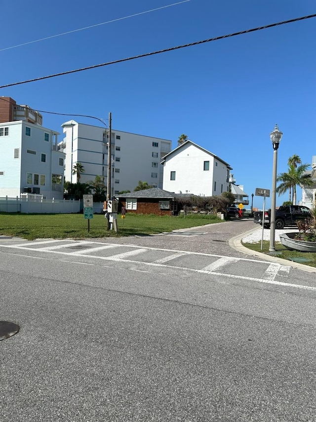 181st Ave W, Redington Shores, FL 33708