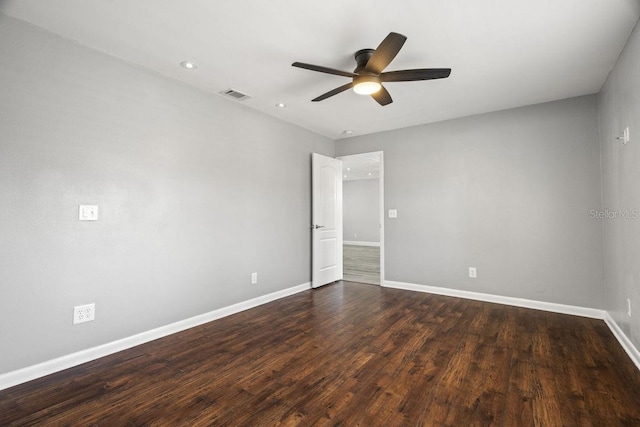 unfurnished room featuring ceiling fan, recessed lighting, visible vents, baseboards, and dark wood-style floors