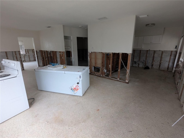 interior space with washer / dryer