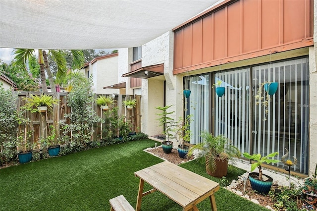 view of yard featuring fence