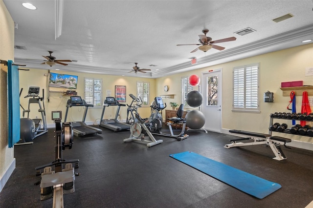 4951 Bacopa Ln S Unit 801, Saint Petersburg, FL 33715 - exercise room with visible vents, baseboards, and a textured ceiling