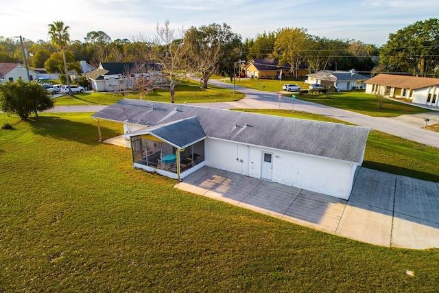 birds eye view of property featuring a residential view