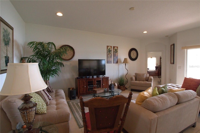 living room featuring recessed lighting