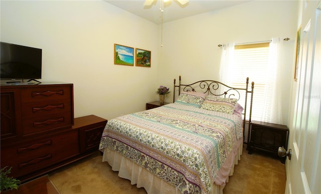 bedroom featuring carpet and ceiling fan