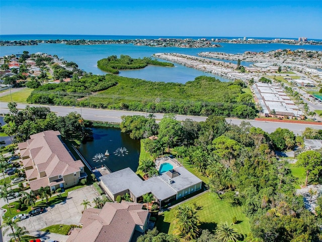 bird's eye view with a water view