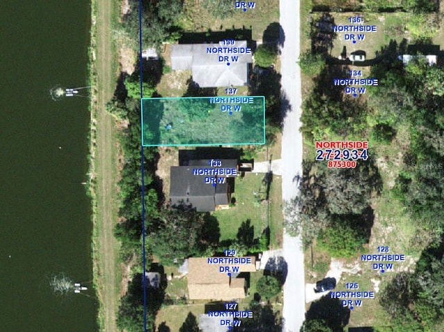 Listing photo 3 for 137 W Northside Dr, Lake Wales FL 33853