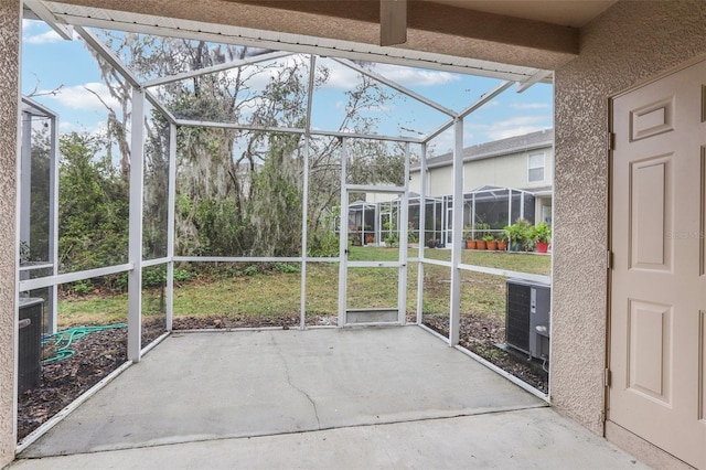 view of unfurnished sunroom