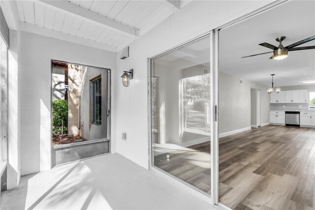 8640 Tahoe Ct Unit 16, Tampa, FL 33614 - doorway to property featuring a ceiling fan
