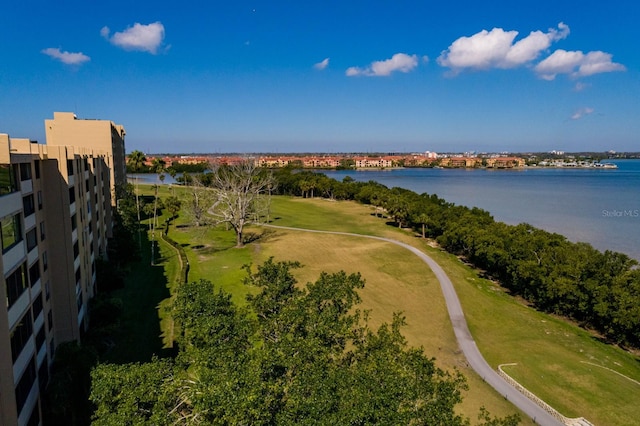 bird's eye view featuring a water view