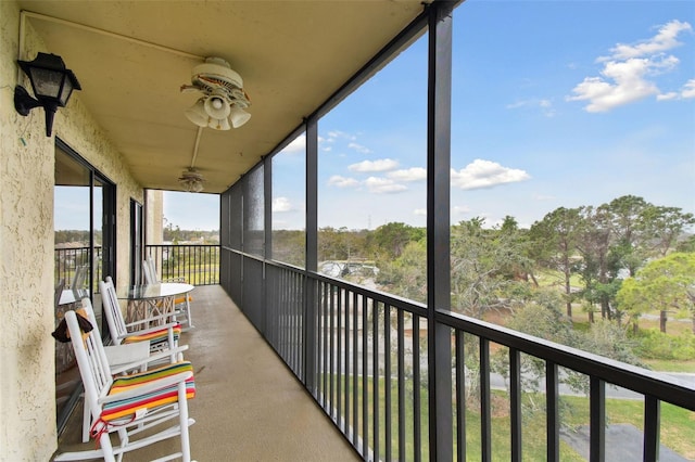 balcony with a ceiling fan