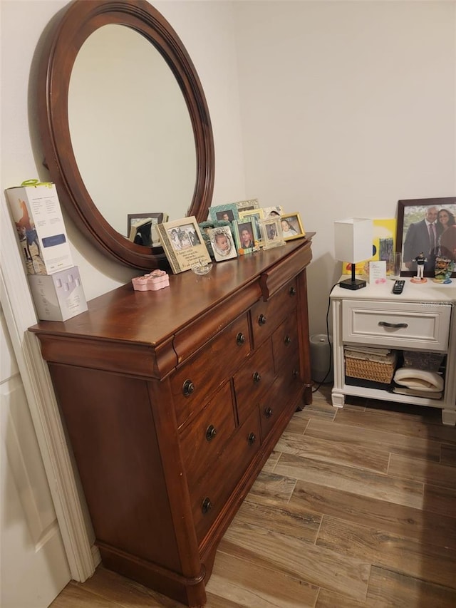 interior details with wood finished floors