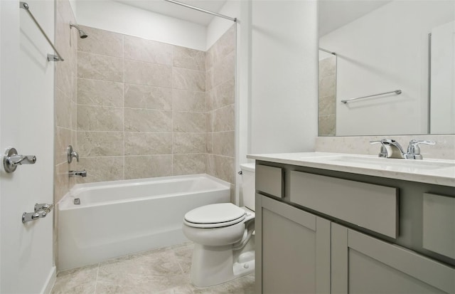 10410 Cross River Trl, Parrish, FL 34219 - bathroom with vanity and  shower combination