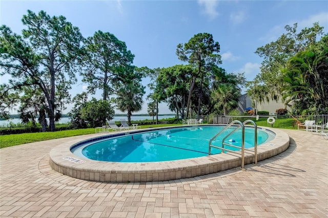 pool featuring fence