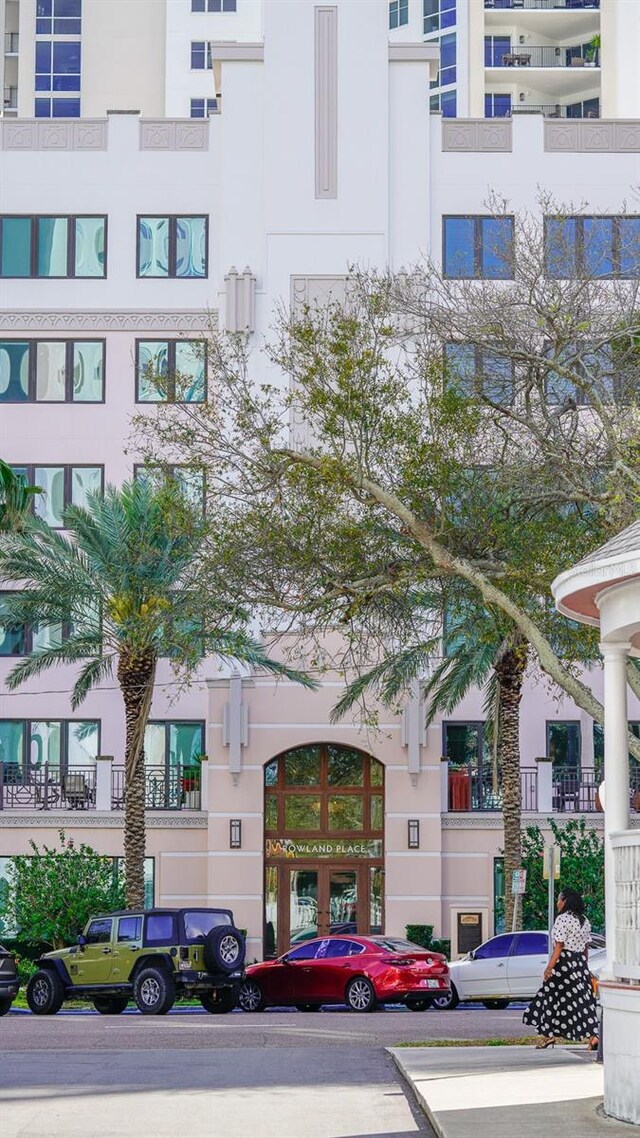 146 4th Ave NE Unit 204, Saint Petersburg, FL 33701 - view of building exterior