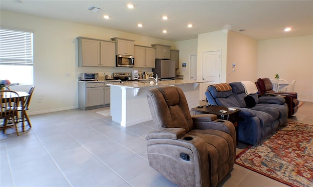 8438 Wheat Stone Dr, Zephyrhills, FL 33540 - photo 27