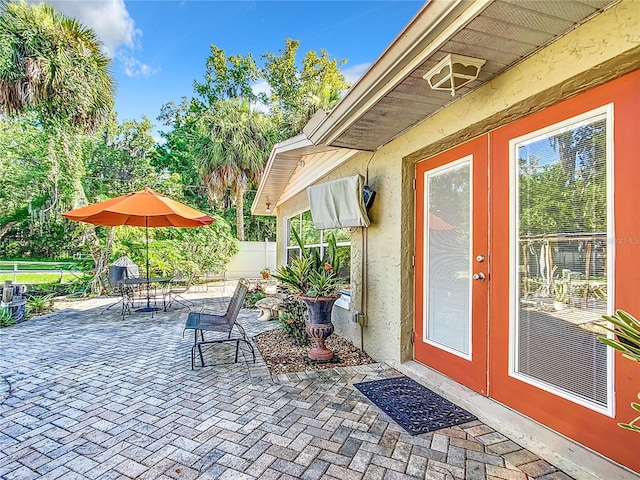 Listing photo 3 for 556 NW 9th Ave, Crystal River FL 34428