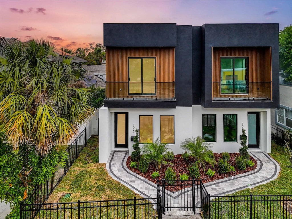 1627 9th Ave N, Saint Petersburg, FL 33713 - photo 1
