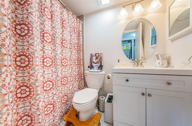 full bathroom with toilet, a shower with shower curtain, and vanity