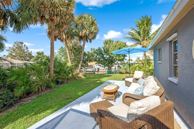 view of patio with outdoor lounge area