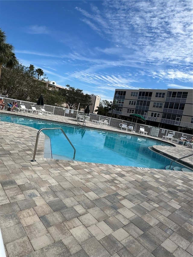 6425 Shoreline Dr Unit 10506, Saint Petersburg, FL 33708 - community pool with a patio area