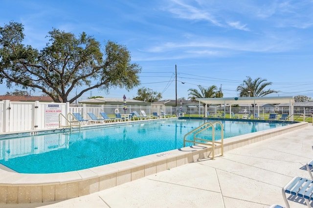 pool featuring fence