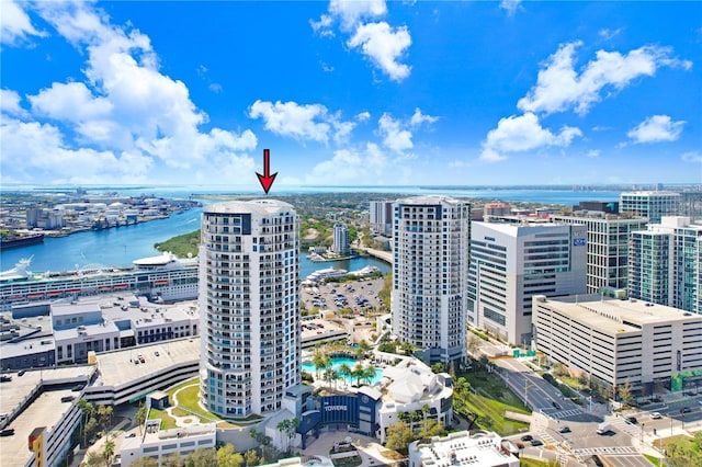 bird's eye view featuring a water view and a city view