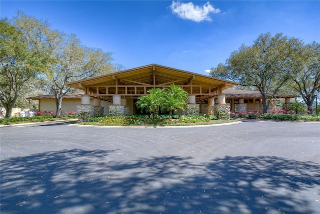 view of front of home with stucco siding