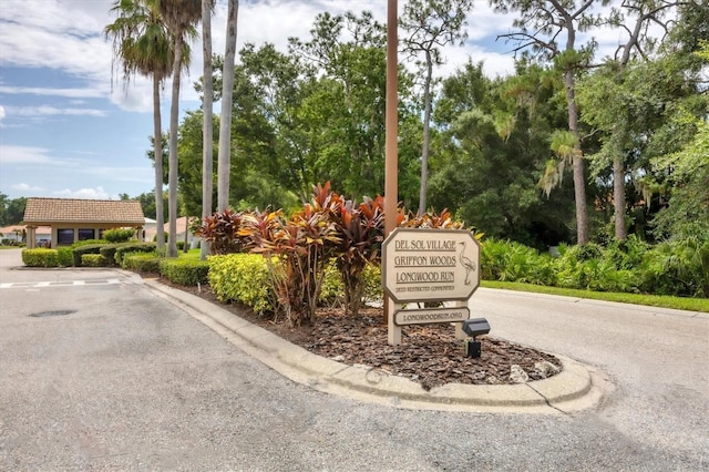 4579 Del Sol Blvd S, Sarasota, FL 34243 - photo 29