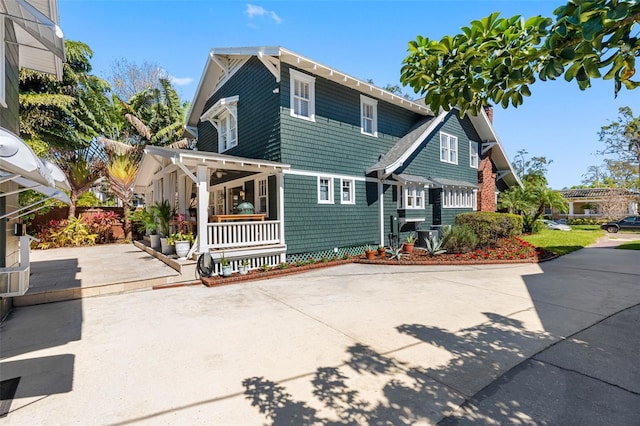 view of front of house with a porch