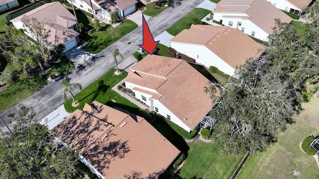 bird's eye view with a residential view