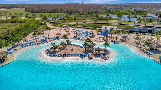 view of swimming pool