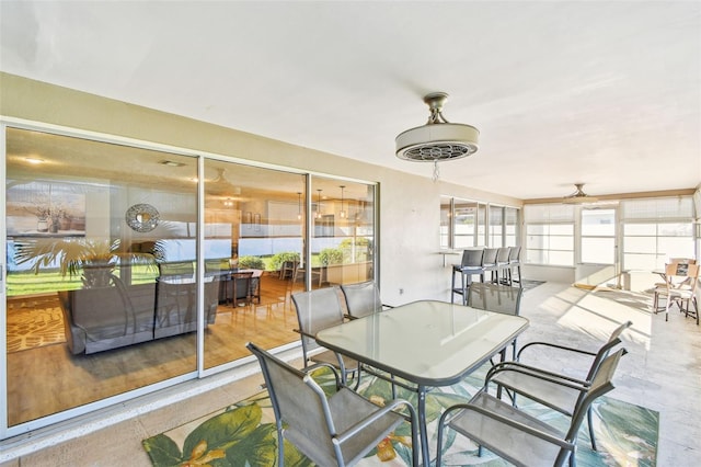 view of sunroom / solarium