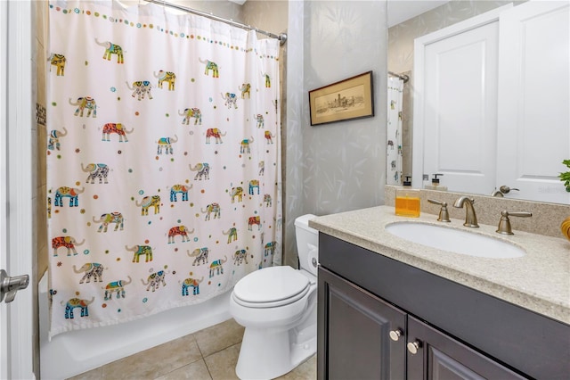 10446 Highland Park Pl, Palmetto, FL 34221 - full bathroom featuring tile patterned floors, toilet, vanity, and shower / tub combo