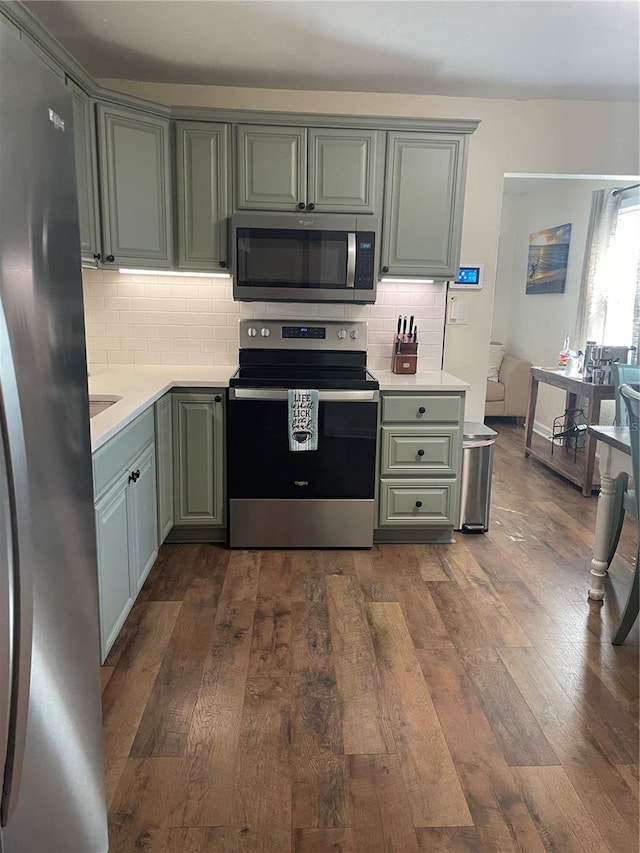2235 20th St S, Saint Petersburg, FL 33712 - photo 16